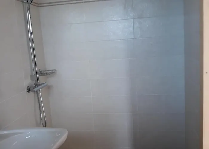 L' Isola Di Arturo טרנטו